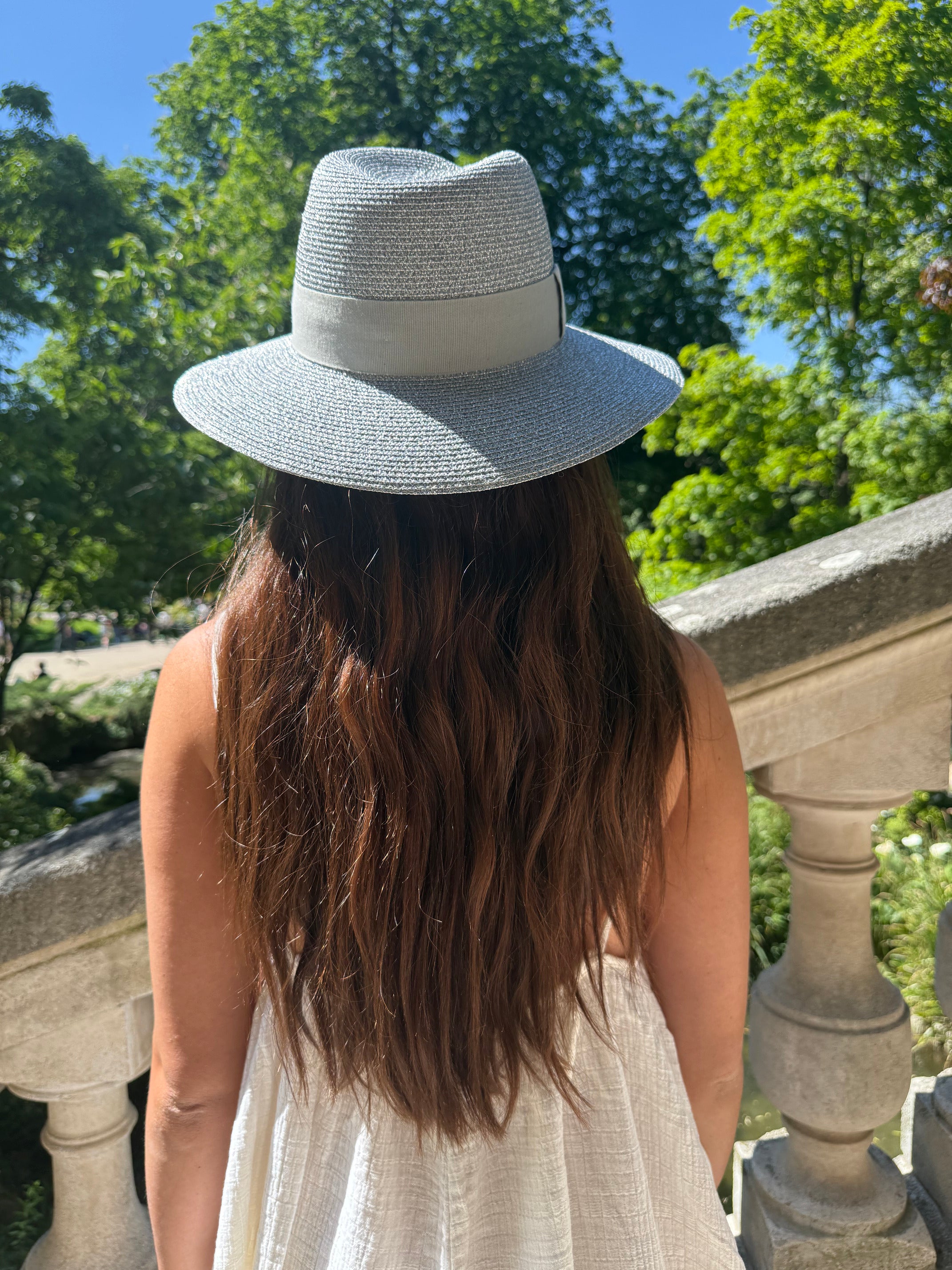 Chloé ASYMÉTRIQUE Été Italie – Bord 8 cm Argent