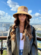 Audrey Bob Long 8 cm en Laine Camel - Joe & Mey