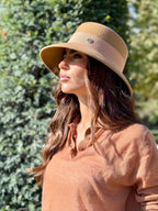 Audrey Bob Long 8 cm en Laine Camel - Joe & Mey