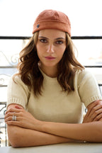 Bonnet Court à Revers en Velours - Joe & Mey