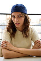 Bonnet Court à Revers en Velours - Joe & Mey