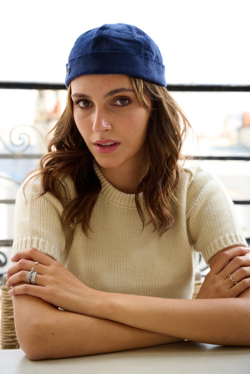 Bonnet Court à Revers en Velours - Joe & Mey