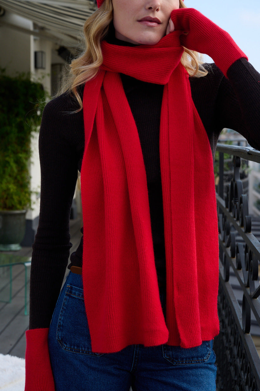 Bonnet, écharpe et mitaines en laine et cachemire – Rouge – vue 10