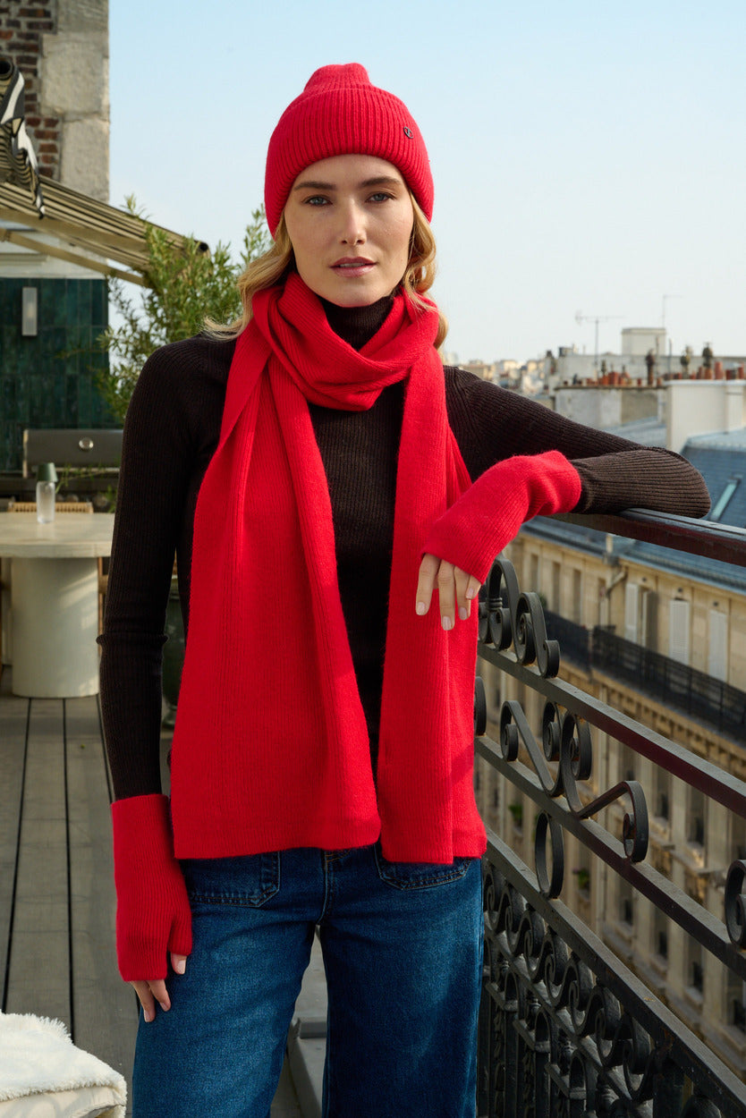 Bonnet, écharpe et mitaines en laine et cachemire – Rouge – vue 5