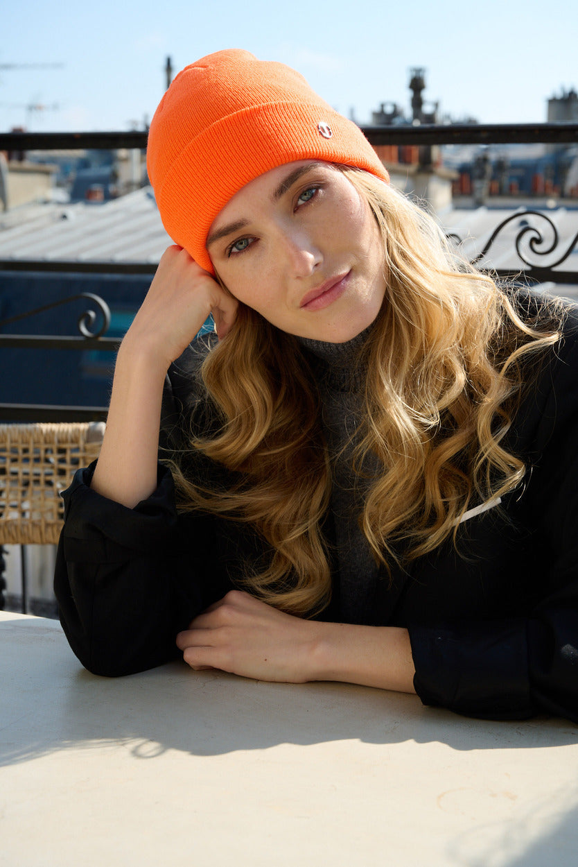 Bonnet à revers en acrylique – Orange