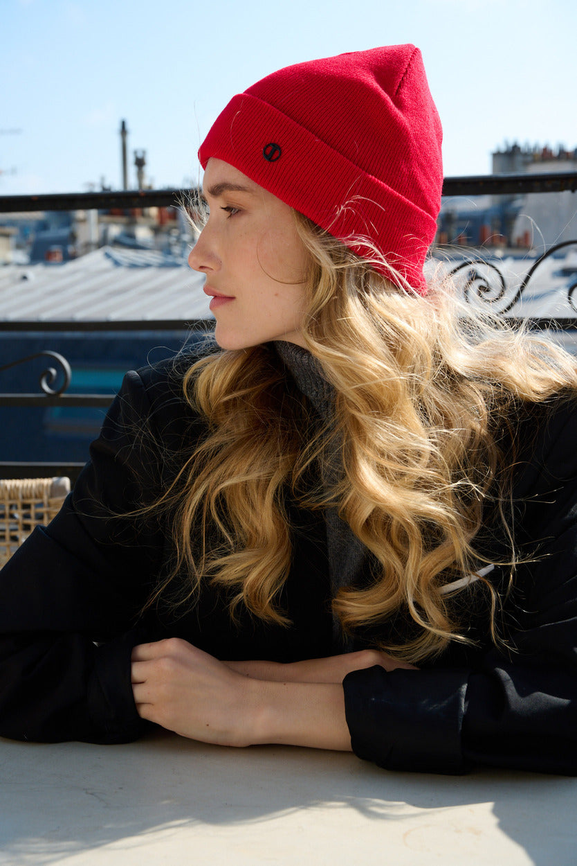 Bonnet à revers en acrylique – Rouge – vue 1