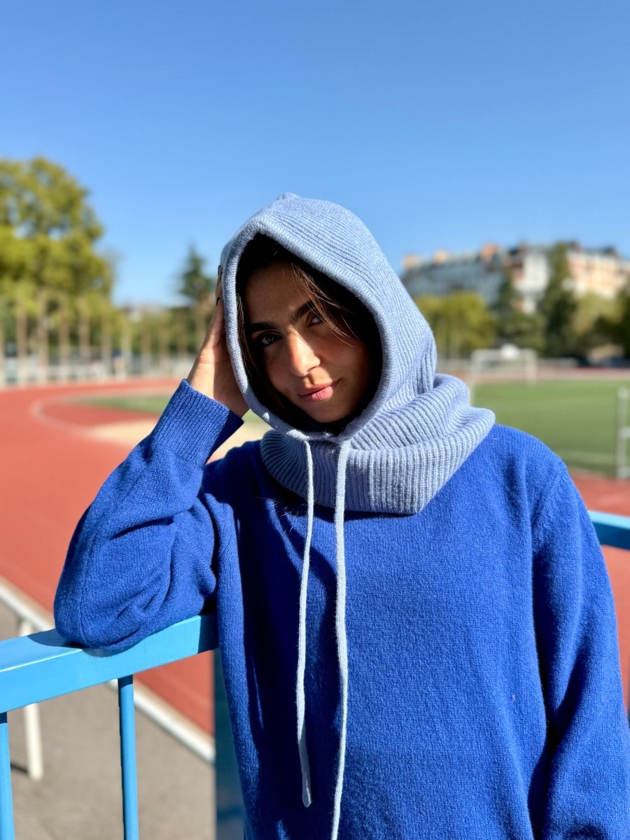 Cagoule mixte en laine et acrylique – Bleu ciel – vue 1