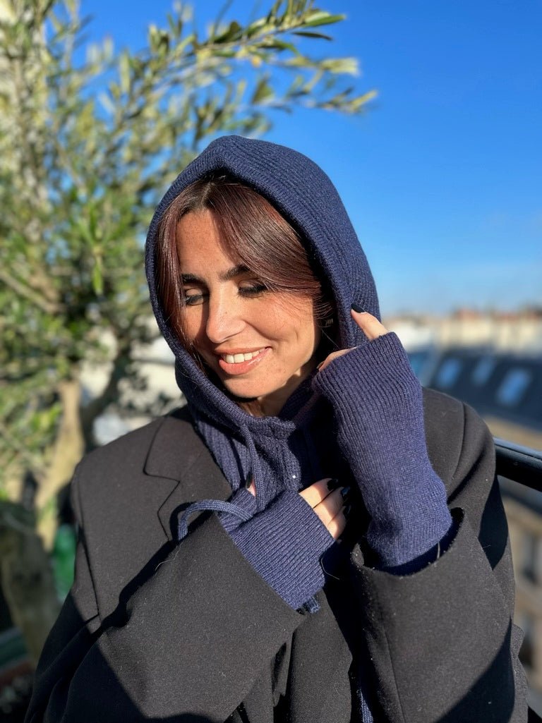 Cagoule mixte en laine et acrylique – Bleu marine – vue 1