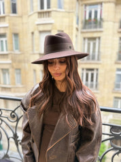 Chloé ASYMÉTRIQUE en Laine Bord 8cm - Joe & Mey