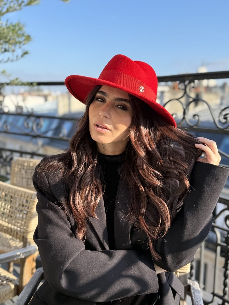 Chloé ASYMÉTRIQUE en Laine Bord 8cm Rouge - Joe & Mey