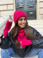 Coffret Triangle Bandana, Bonnet & Mitaines en Laine et Cachemire Fushia - Joe & Mey
