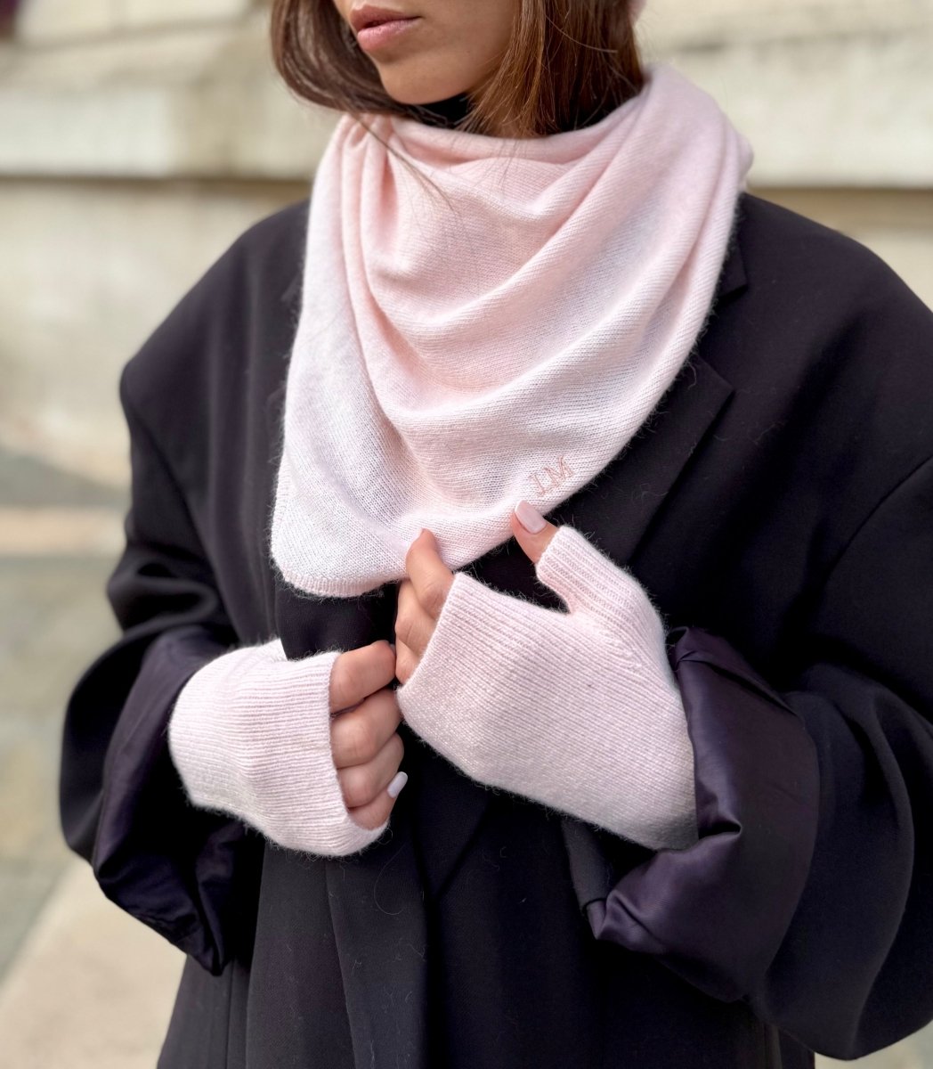 Coffret Triangle et mitaines en laine et cachemire – Rose