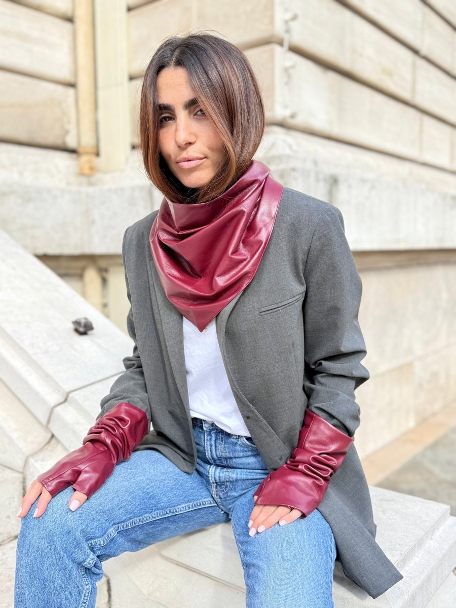 Coffret Triangle et mitaines effet cuir vegan – Bordeaux