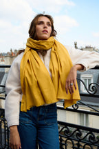 Étole en cachemire et laine – Jaune – vue 2
