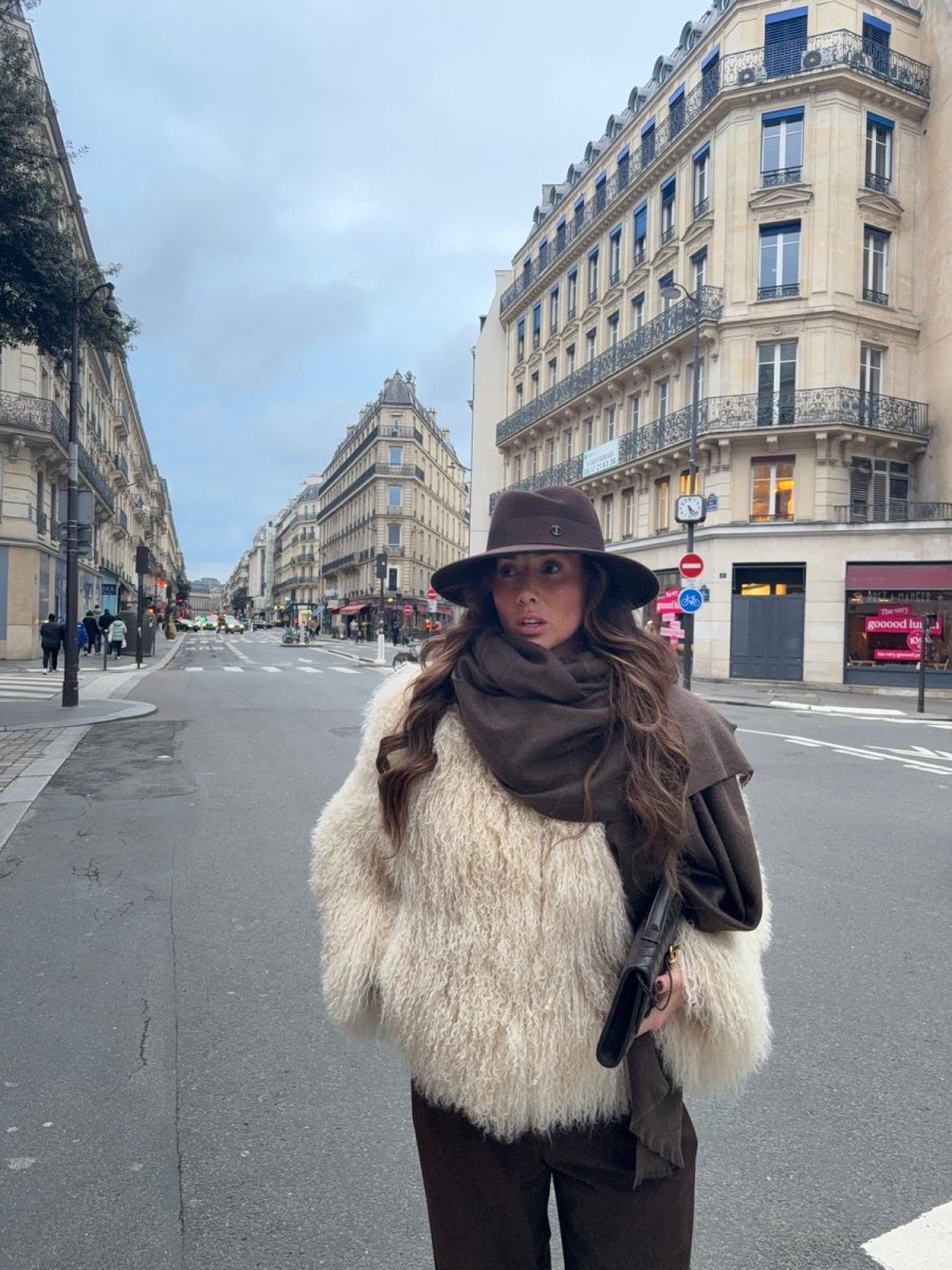 Fédora Chloé asymétrique en laine feutrine – Choco – vue 7