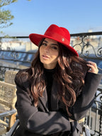Fédora Chloé asymétrique en laine feutrine – Rouge – vue 2