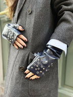 Mitaines longues vegan effet cuir Oeillet Argent bleu marine - Joe & Mey