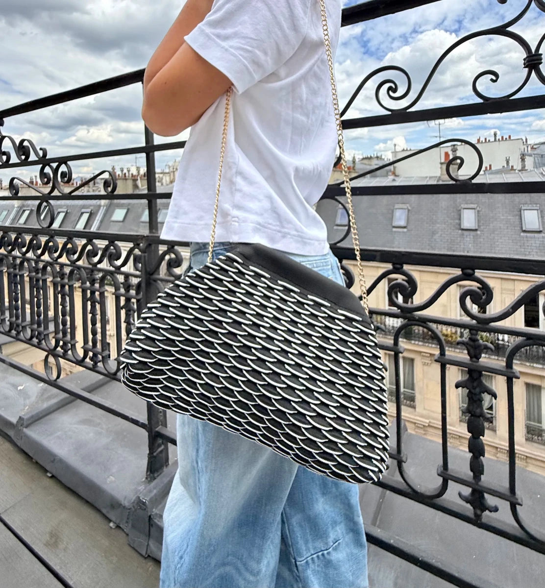 Pochette main à chaîne amovible - Joe & Mey