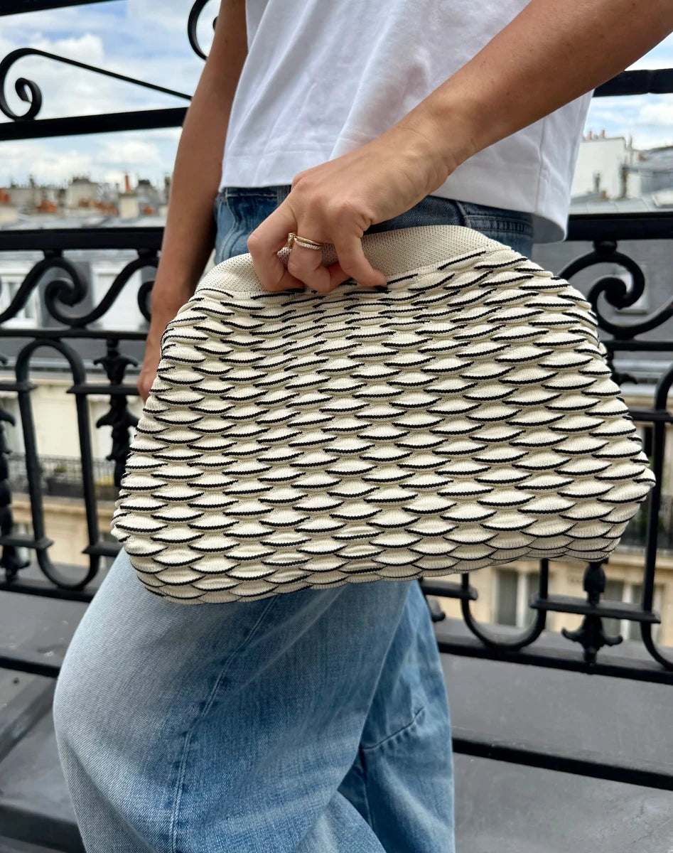 Pochette main à chaîne amovible - Joe & Mey