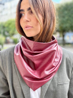 Triangle écharpe effet cuir vegan uni – Bordeaux – vue 3