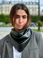 Triangle écharpe Effet Cuir Vegan - Joe & Mey