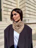 Triangle écharpe Effet Cuir Vegan Détails : Œillets dorés sur le pourtour - Joe & Mey