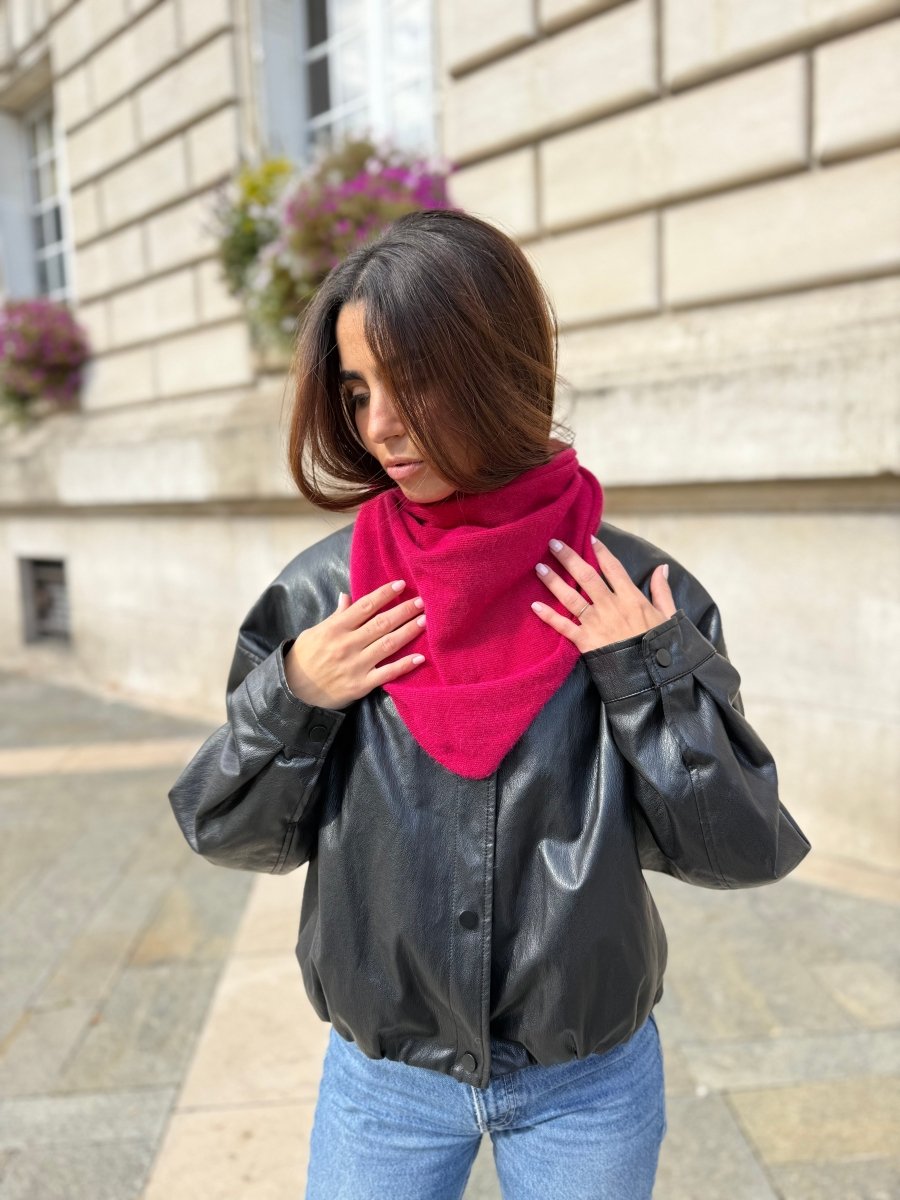 Triangle écharpe de cou en laine et cachemire – Fuchsia
