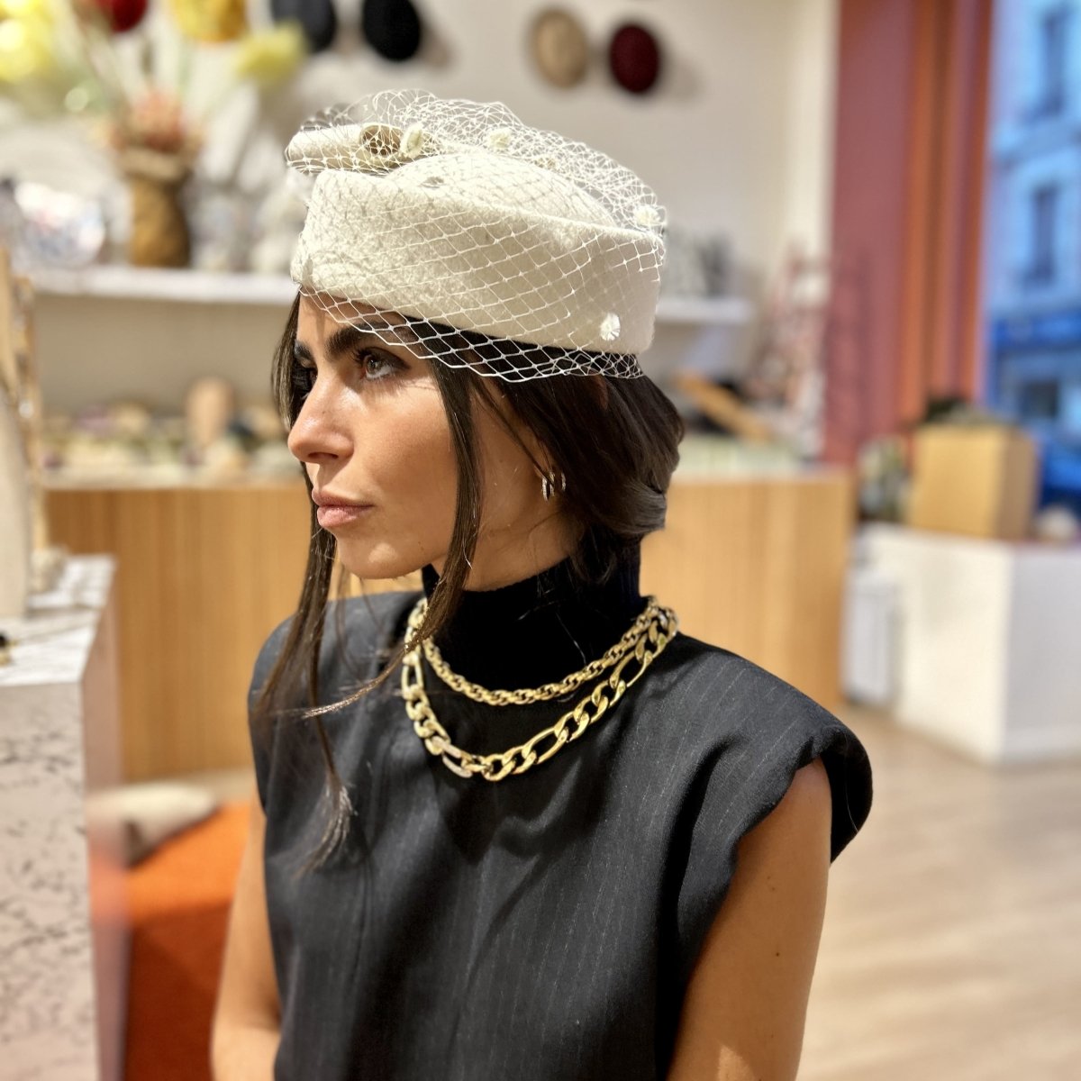 Bibi voilette en laine – Blanc – vue 1