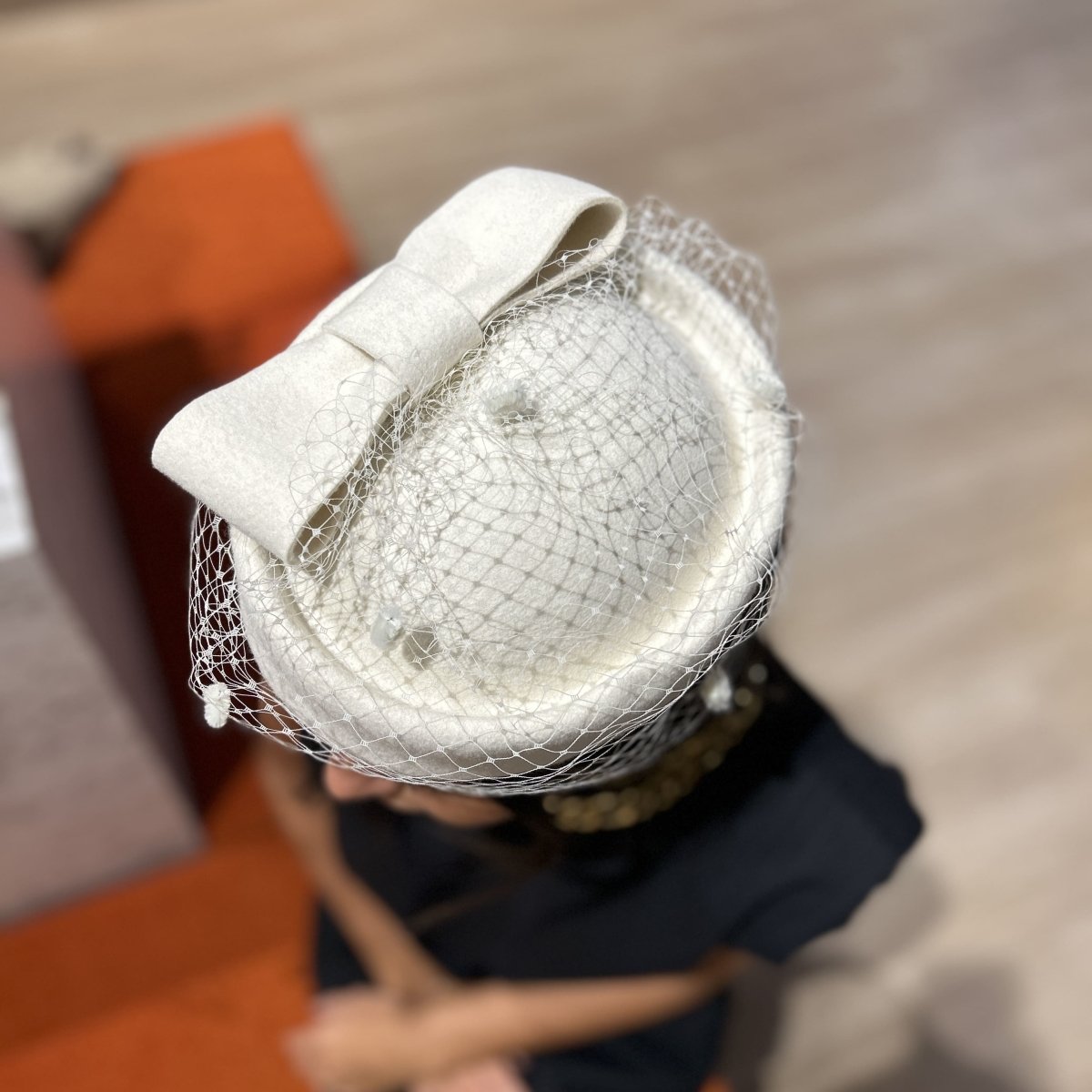 Bibi voilette en laine – Blanc – vue 4