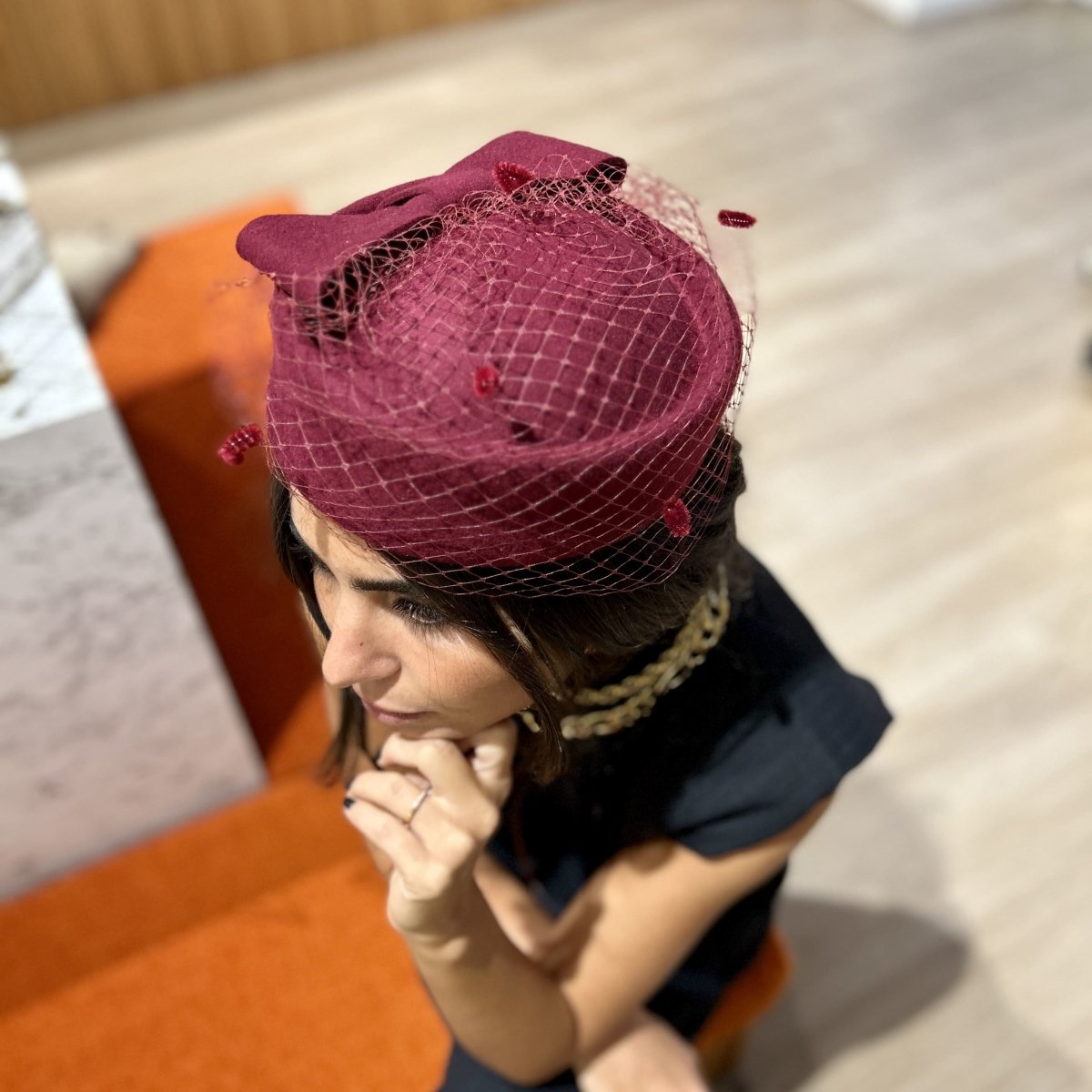 Bibi voilette en laine – Bordeaux – vue 3
