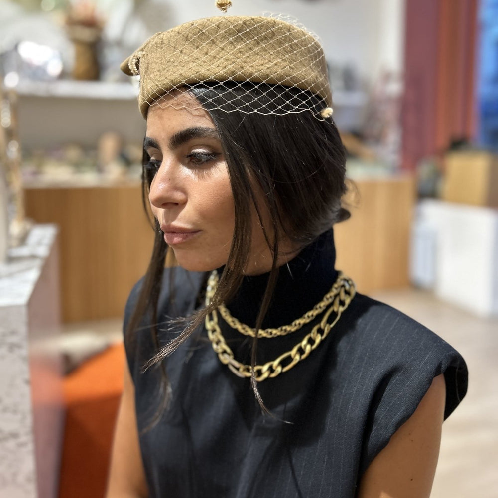 Bibi voilette en laine – Camel