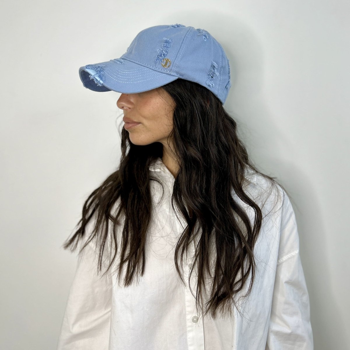 Casquette baseball effet déchiré – Bleu ciel